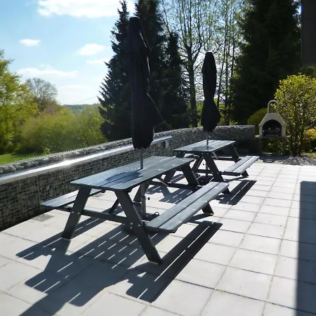 Sixine House Holiday home Ovifat
