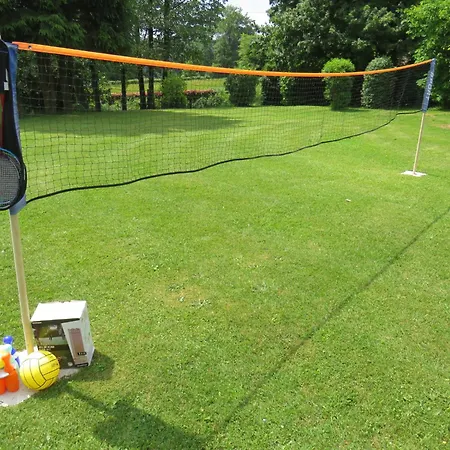 Sixine House, Long Weekend Special